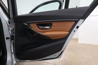 USED 2012 BMW 3 SERIES 320i Luxury 4dr Step Auto OVER &pound;2,000 OF EXTRAS WITH DETAILED SERVICE HISTORY