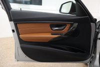 USED 2012 BMW 3 SERIES 320i Luxury 4dr Step Auto OVER &pound;2,000 OF EXTRAS WITH DETAILED SERVICE HISTORY