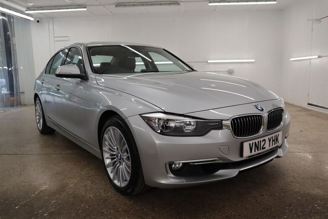 2012 BMW 3 Series 320i Luxury 4dr Step Auto