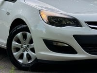 USED 2015 15 VAUXHALL ASTRA 1.2 DESIGN CDTI ECOFLEX S/S 5d 95 BHP 