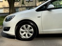 USED 2015 15 VAUXHALL ASTRA 1.2 DESIGN CDTI ECOFLEX S/S 5d 95 BHP 