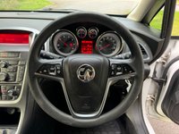 USED 2015 15 VAUXHALL ASTRA 1.2 DESIGN CDTI ECOFLEX S/S 5d 95 BHP 
