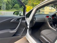 USED 2015 15 VAUXHALL ASTRA 1.2 DESIGN CDTI ECOFLEX S/S 5d 95 BHP 