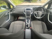 USED 2013 63 VAUXHALL ASTRA 2.0 SRI CDTI S/S 5d 163 BHP 