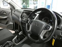 USED 2021 70 MITSUBISHI L200 2.3 DI-D TROJAN DCB 148 BHP 5 SEAT AIR CON BLUETOOTH PARKING SENSORS 1 OWNER SERVICE HISTORY GENUINE LOW MILES