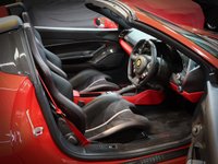 USED 2019 19 FERRARI 488 3.9 SPIDER 2d 660 BHP OVER &pound;50K OF OPTIONS, LOADS OF CARBON, PLUS THE BEAUTIFUL ITALIAN FLAG IN CENTRE OF SEATS AND STEERING WHEEL, SERVICE PACK TO 2026, 12 MONTH WARRANTY