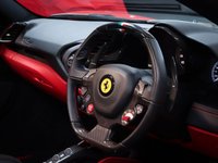 USED 2019 19 FERRARI 488 3.9 SPIDER 2d 660 BHP OVER &pound;50K OF OPTIONS, LOADS OF CARBON, PLUS THE BEAUTIFUL ITALIAN FLAG IN CENTRE OF SEATS AND STEERING WHEEL, SERVICE PACK TO 2026, 12 MONTH WARRANTY