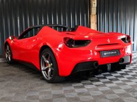 USED 2019 19 FERRARI 488 3.9 SPIDER 2d 660 BHP OVER &pound;50K OF OPTIONS, LOADS OF CARBON, PLUS THE BEAUTIFUL ITALIAN FLAG IN CENTRE OF SEATS AND STEERING WHEEL, SERVICE PACK TO 2026, 12 MONTH WARRANTY