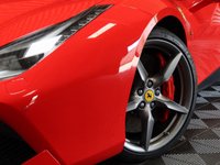 USED 2019 19 FERRARI 488 3.9 SPIDER 2d 660 BHP OVER &pound;50K OF OPTIONS, LOADS OF CARBON, PLUS THE BEAUTIFUL ITALIAN FLAG IN CENTRE OF SEATS AND STEERING WHEEL, SERVICE PACK TO 2026, 12 MONTH WARRANTY