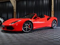 USED 2019 19 FERRARI 488 3.9 SPIDER 2d 660 BHP OVER &pound;50K OF OPTIONS, LOADS OF CARBON, PLUS THE BEAUTIFUL ITALIAN FLAG IN CENTRE OF SEATS AND STEERING WHEEL, SERVICE PACK TO 2026, 12 MONTH WARRANTY