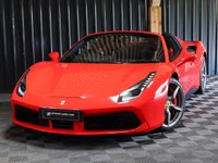 USED 2019 19 FERRARI 488 3.9 SPIDER 2d 660 BHP OVER &pound;50K OF OPTIONS, LOADS OF CARBON, PLUS THE BEAUTIFUL ITALIAN FLAG IN CENTRE OF SEATS AND STEERING WHEEL, SERVICE PACK TO 2026, 12 MONTH WARRANTY