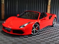USED 2019 19 FERRARI 488 3.9 SPIDER 2d 660 BHP OVER &pound;50K OF OPTIONS, LOADS OF CARBON, PLUS THE BEAUTIFUL ITALIAN FLAG IN CENTRE OF SEATS AND STEERING WHEEL, SERVICE PACK TO 2026, 12 MONTH WARRANTY