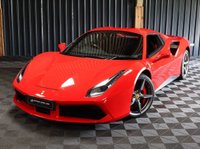 USED 2019 19 FERRARI 488 3.9 SPIDER 2d 660 BHP OVER &pound;50K OF OPTIONS, LOADS OF CARBON, PLUS THE BEAUTIFUL ITALIAN FLAG IN CENTRE OF SEATS AND STEERING WHEEL, SERVICE PACK TO 2026, 12 MONTH WARRANTY