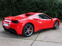 USED 2019 19 FERRARI 488 3.9 SPIDER 2d 660 BHP OVER &pound;50K OF OPTIONS, LOADS OF CARBON, PLUS THE BEAUTIFUL ITALIAN FLAG IN CENTRE OF SEATS AND STEERING WHEEL, SERVICE PACK TO 2026, 12 MONTH WARRANTY