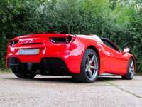 USED 2019 19 FERRARI 488 3.9 SPIDER 2d 660 BHP OVER &pound;50K OF OPTIONS, LOADS OF CARBON, PLUS THE BEAUTIFUL ITALIAN FLAG IN CENTRE OF SEATS AND STEERING WHEEL, SERVICE PACK TO 2026, 12 MONTH WARRANTY