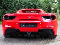 USED 2019 19 FERRARI 488 3.9 SPIDER 2d 660 BHP OVER &pound;50K OF OPTIONS, LOADS OF CARBON, PLUS THE BEAUTIFUL ITALIAN FLAG IN CENTRE OF SEATS AND STEERING WHEEL, SERVICE PACK TO 2026, 12 MONTH WARRANTY