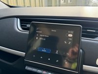 USED 2020 20 RENAULT ZOE I ICONIC 5d 135 BHP 