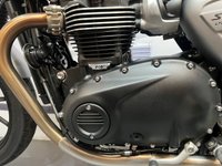 USED 2023 23 TRIUMPH STREET TWIN EC1 - BUY ONLINE 24 HRS A DAY - FINANCE AVAILABLE - ALL TYPES OF CREDIT ACCEPTED ONLY 2,495 MIES FROM NEW