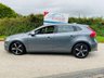 USED 2016 16 VOLVO V40 2.0 T2 R-DESIGN 5d 120 BHP 