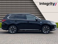 USED 2017 17 MITSUBISHI OUTLANDER 2.0 PHEV 4H 5d 200 BHP 2 Keys | Last Serviced @ 33,759mi