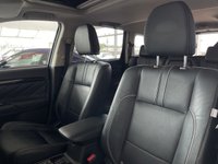 USED 2017 17 MITSUBISHI OUTLANDER 2.0 PHEV 4H 5d 200 BHP 2 Keys | Last Serviced @ 33,759mi