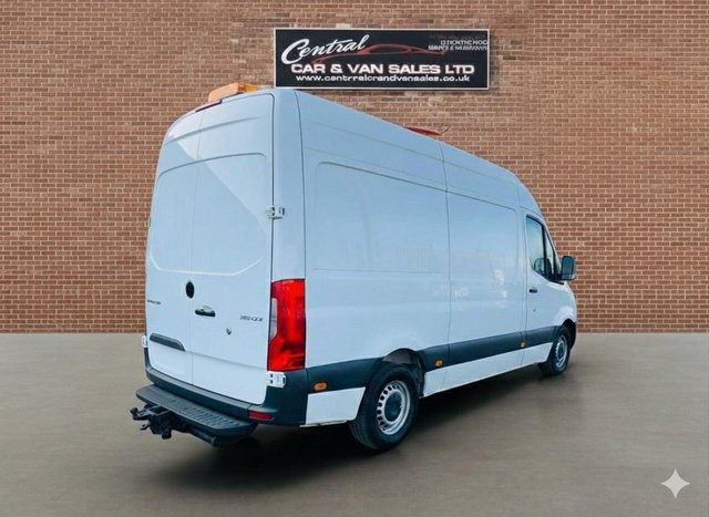2021 Mercedes-Benz SPRINTER - Photo 3