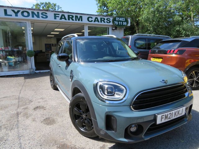 2021 21 MINI Countryman 1.5 COOPER CLASSIC 5d 134 BHP
