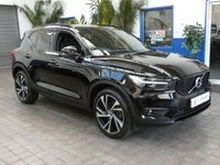 USED 2020 70 VOLVO XC40 2.0 B4 R-DESIGN PRO MHEV 5d 195 BHP SAT NAV HEATED PART LEATHER INTERIOR CRUISE CONTROL PARKING SENSORS 1 OWNER SERVICE HISTORY WARRANTY