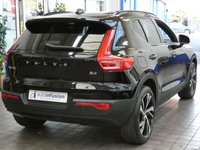 USED 2020 70 VOLVO XC40 2.0 B4 R-DESIGN PRO MHEV 5d 195 BHP SAT NAV HEATED PART LEATHER INTERIOR CRUISE CONTROL PARKING SENSORS 1 OWNER SERVICE HISTORY WARRANTY