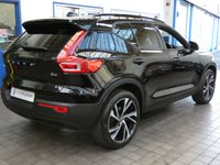 USED 2020 70 VOLVO XC40 2.0 B4 R-DESIGN PRO MHEV 5d 195 BHP SAT NAV HEATED PART LEATHER INTERIOR CRUISE CONTROL PARKING SENSORS 1 OWNER SERVICE HISTORY WARRANTY