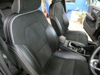 USED 2020 70 VOLVO XC40 2.0 B4 R-DESIGN PRO MHEV 5d 195 BHP SAT NAV HEATED PART LEATHER INTERIOR CRUISE CONTROL PARKING SENSORS 1 OWNER SERVICE HISTORY WARRANTY