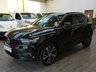 USED 2020 70 VOLVO XC40 2.0 B4 R-DESIGN PRO MHEV 5d 195 BHP SAT NAV HEATED PART LEATHER INTERIOR CRUISE CONTROL PARKING SENSORS 1 OWNER SERVICE HISTORY WARRANTY