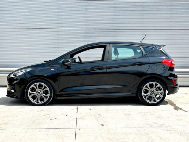 2018 FORD FIESTA - Photo 4