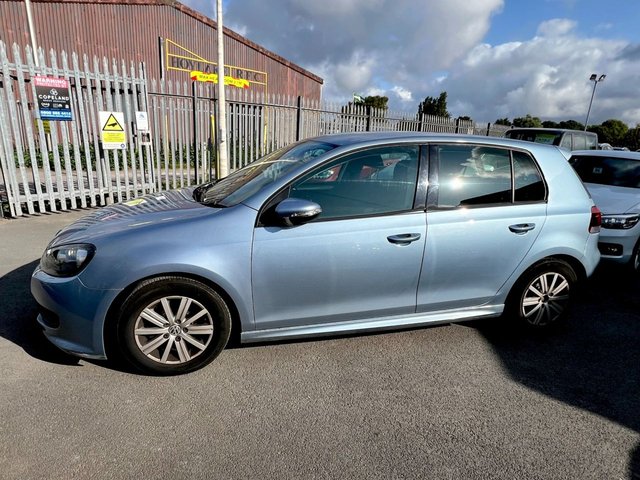 View our VOLKSWAGEN GOLF