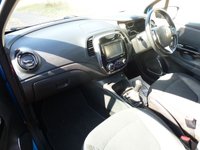 USED 2015 15 RENAULT CAPTUR 1.5 DYNAMIQUE MEDIANAV ENERGY DCI S/S 5d 90 BHP www.suffolkcarcentre.co.uk - Located at Reydon