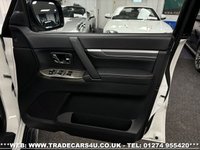 USED 2017 17 MITSUBISHI SHOGUN 3.2 DI-D SG3 5d 187 BHP UK DELIVERY FLAT FEE &pound;175 (SUBJECT TO DEAL) *OVER 100 IMAGES ON OUR WEBSITE*BESPOKE FINANCE ARRANGED*PART EXCHANGE WELCOME*ALL VEHICLES HPI CLEAR