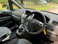 USED 2010 10 VAUXHALL ZAFIRA 1.6 EXCLUSIV 5d 113 BHP 