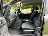 USED 2010 10 VAUXHALL ZAFIRA 1.6 EXCLUSIV 5d 113 BHP 