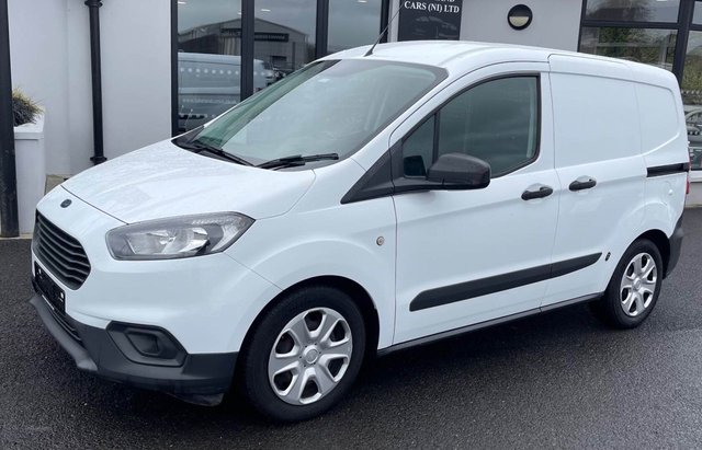 View our FORD TRANSIT COURIER
