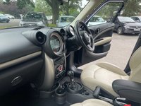 USED 2014 14 MINI COUNTRYMAN 1.6 COOPER ALL4 5d 121 BHP Stunning Countryman With Massive Specification, ULEZ Compliant And Full Service History !!