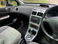 USED 2007 56 PEUGEOT 307 1.6 SW SE 5d 108 BHP 