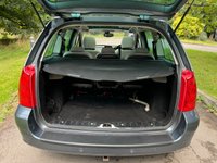 USED 2007 56 PEUGEOT 307 1.6 SW SE 5d 108 BHP 