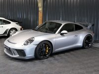 USED 2017 67 PORSCHE 911 4.0 GT3 2d 494 BHP PCCB CARBON CERAMIC BRAKES, FRONT LIFT, 18 WAY MEMORY SEATS SEATS (HEATED), FULL PORSCHE HISTORY, PORSCHE WARRANTY, AKRAPOVIC EXHAUST, FRONT END PPF