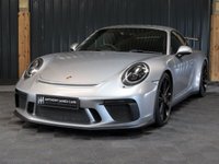 USED 2017 67 PORSCHE 911 4.0 GT3 2d 494 BHP PCCB CARBON CERAMIC BRAKES, FRONT LIFT, 18 WAY MEMORY SEATS SEATS (HEATED), FULL PORSCHE HISTORY, PORSCHE WARRANTY, AKRAPOVIC EXHAUST, FRONT END PPF