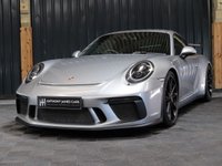 USED 2017 67 PORSCHE 911 4.0 GT3 2d 494 BHP PCCB CARBON CERAMIC BRAKES, FRONT LIFT, 18 WAY MEMORY SEATS SEATS (HEATED), FULL PORSCHE HISTORY, PORSCHE WARRANTY, AKRAPOVIC EXHAUST, FRONT END PPF