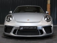 USED 2017 67 PORSCHE 911 4.0 GT3 2d 494 BHP PCCB CARBON CERAMIC BRAKES, FRONT LIFT, 18 WAY MEMORY SEATS SEATS (HEATED), FULL PORSCHE HISTORY, PORSCHE WARRANTY, AKRAPOVIC EXHAUST, FRONT END PPF