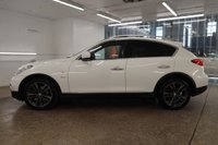 USED 2015 65 INFINITI QX50 3.0 GT PREMIUM D 5d 235 BHP SEVEN INFINITI SERVICES & FULLY LOADED SPEC