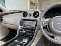 USED 2014 14 JAGUAR XJ 3.0 D V6 PORTFOLIO L 4d 275 BHP 