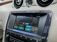 USED 2014 14 JAGUAR XJ 3.0 D V6 PORTFOLIO L 4d 275 BHP 
