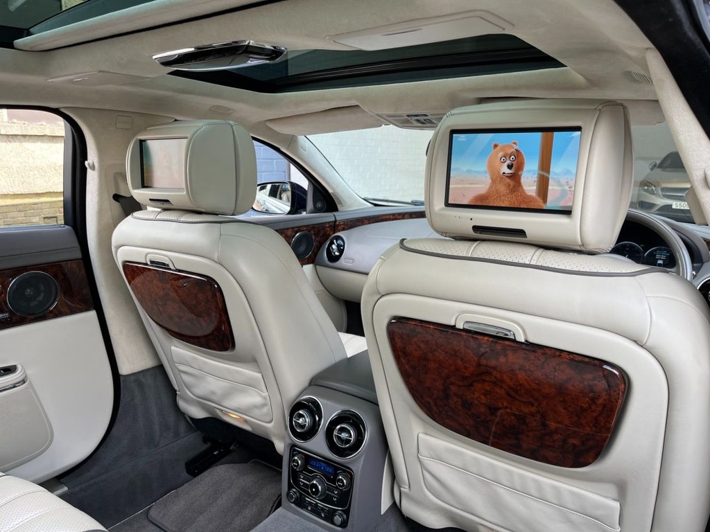 USED 2014 14 JAGUAR XJ 3.0 D V6 PORTFOLIO L 4d 275 BHP 